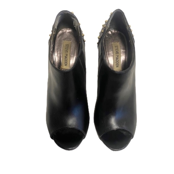 Steve Madden leather gold studded black booties size 7 - Picture 5 of 7